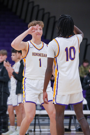 250214_Hono Boys Varsity vs Auburn-100368