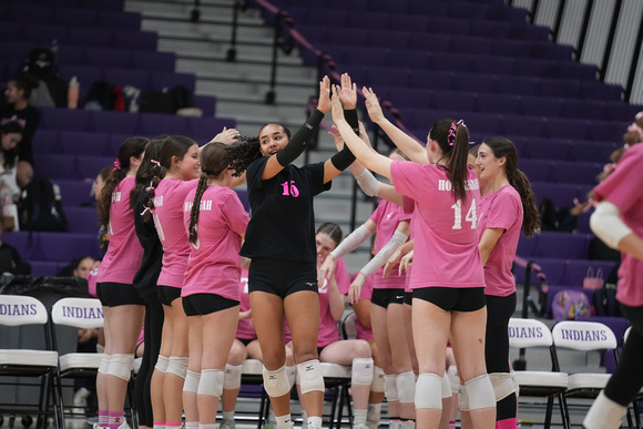 241024_Hononegah Girls Varsity Volleyball-103071