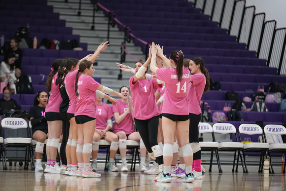 241024_Hononegah Girls Varsity Volleyball-103054